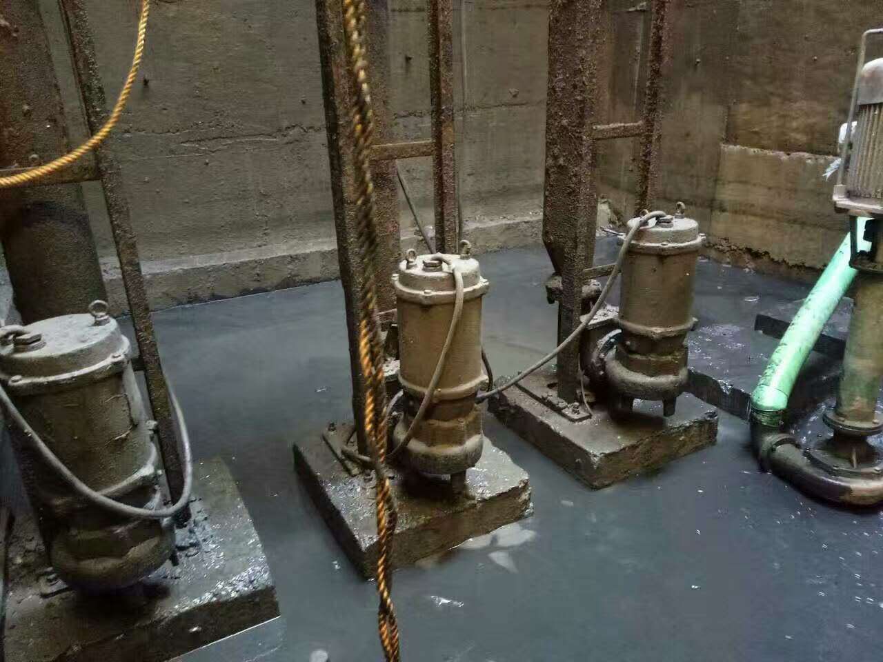 南昌污水池清理