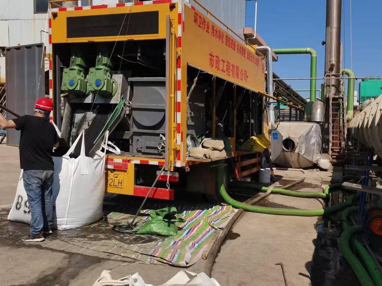 南昌淤泥压干处理